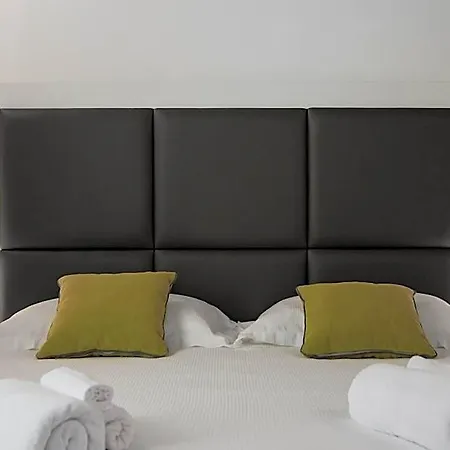 Interamnia Boutique Отель
