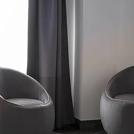 Отель Interamnia Boutique Comunanza
