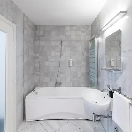 Interamnia Boutique 4*